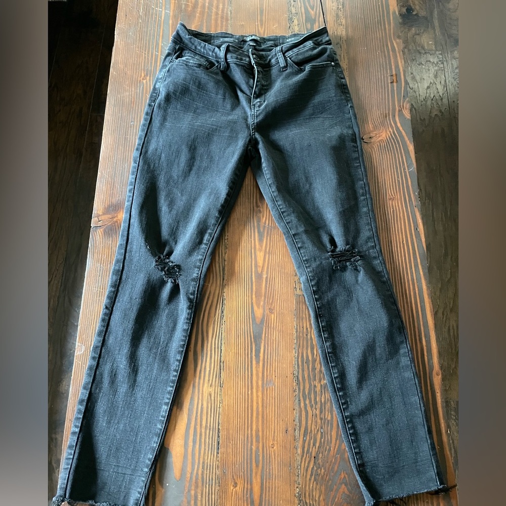 Judy Blue Black Mid-Rise Destroyed Slim FIT Size 9/29